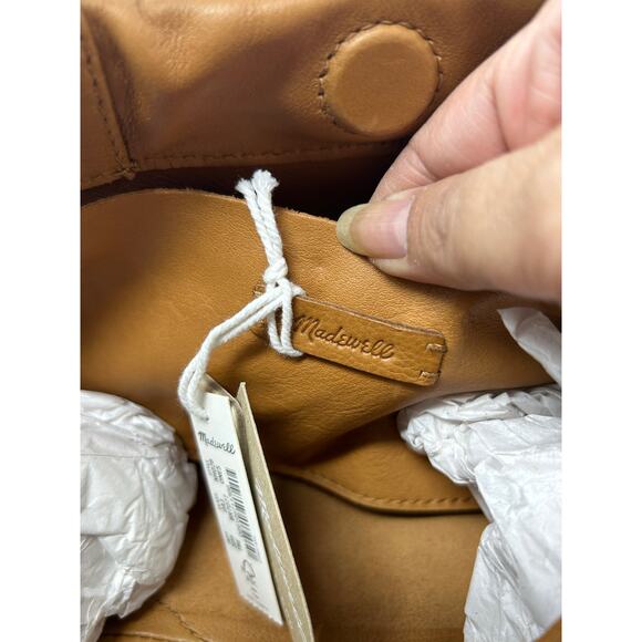 NWT Madewell The Piazza Mini Crossbody In Timber Beam - Picture 7 of 13